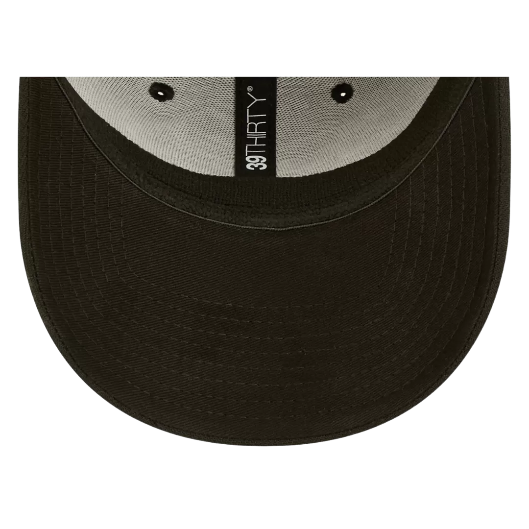 NEW ERA Chicago Bears Black And White 2022 Sideline 39THIRTY Flex Hat 6 NEW ERA Chicago Bears Black And White 2022 Sideline 39THIRTY Flex Hat - Image 4