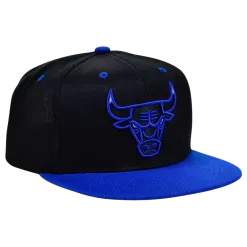 Mitchell & Ness Chicago Bulls Mitchell And Ness Black Royalty Snapback Hat