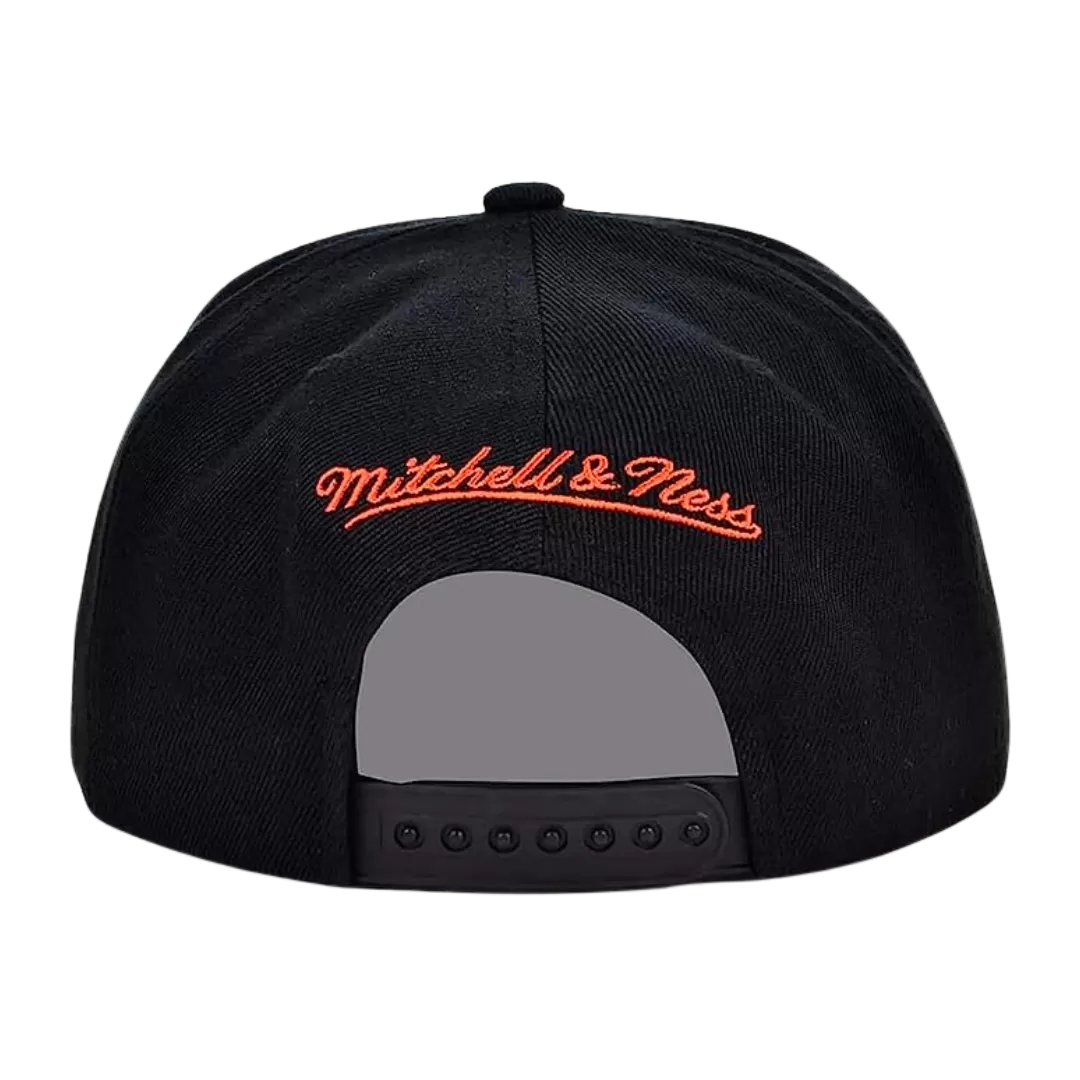 Mitchell & Ness Phoenix Suns Mitchell And Ness Core HWC Black Snapback Hat 5 Mitchell & Ness Phoenix Suns Mitchell And Ness Core HWC Black Snapback Hat - Image 3