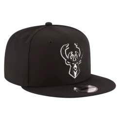 NEW ERA Milwaukee Bucks Black And White 9FIFTY Snapback Hat
