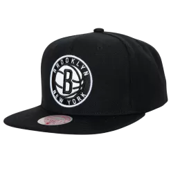 Mitchell & Ness Brooklyn Nets Core Basic Snapback Hat