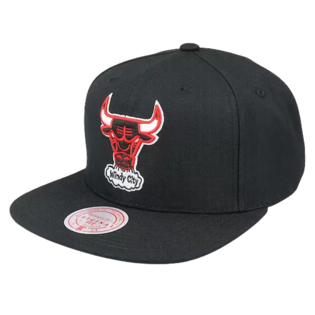 Mitchell & Ness Chicago Bulls Mitchell And Ness HWC Core Basic Snapback Hat 4 Mitchell & Ness Chicago Bulls Mitchell And Ness HWC Core Basic Snapback Hat - Image 2