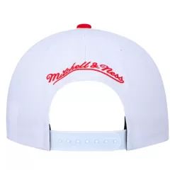 Mitchell & Ness Chicago Bulls Mitchell And Ness Two-Tone White / Red Snapback Hat -Fashion Hat Shop ChicagoBullsMitchellandNessTwo ToneWhite RedSnapbackHat 42290a27 10bc 4703 b001 4f83887560a3
