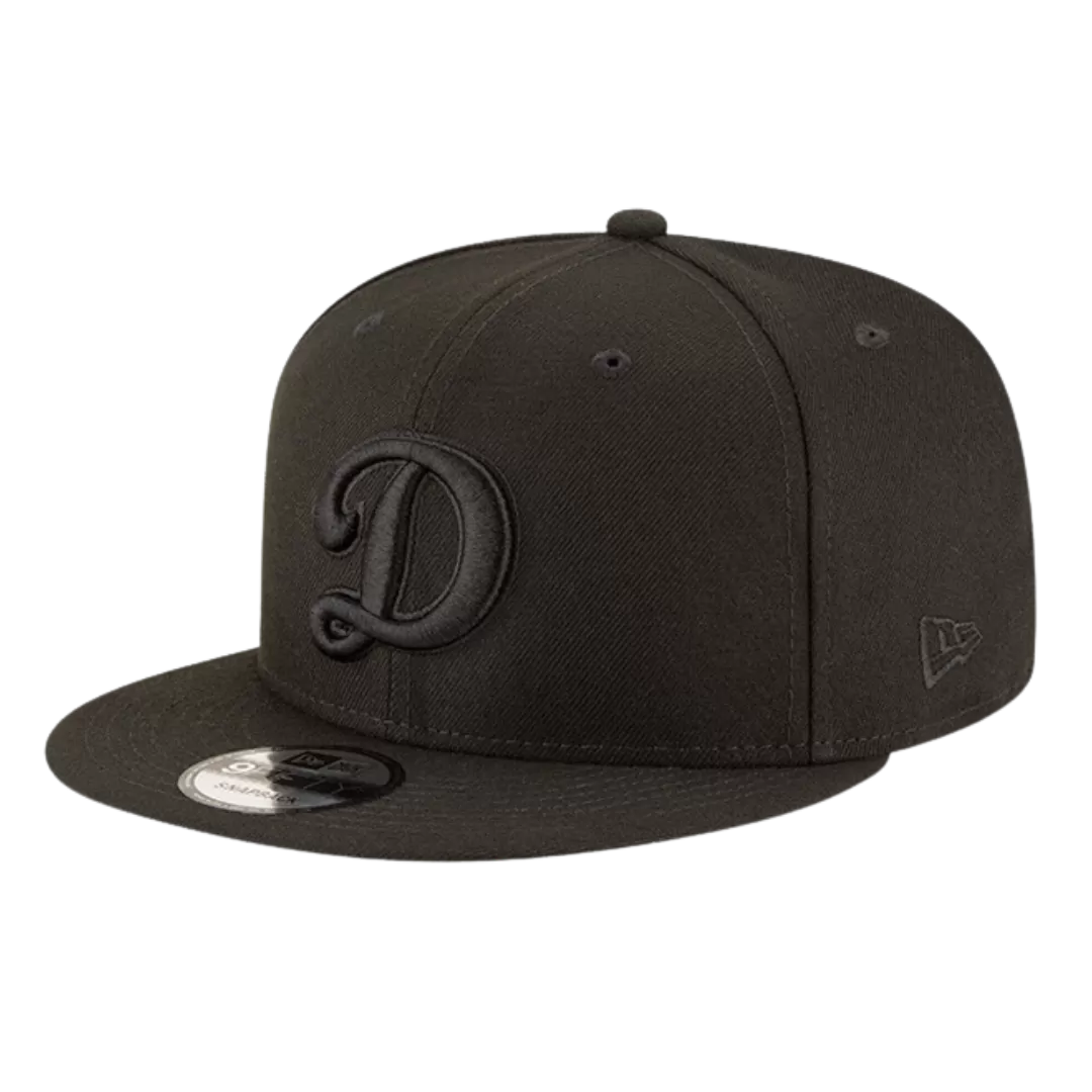 NEW ERA Los Angeles Dodgers Black On Black 9FIFTY Snapback Hat 4 NEW ERA Los Angeles Dodgers Black On Black 9FIFTY Snapback Hat - Image 2
